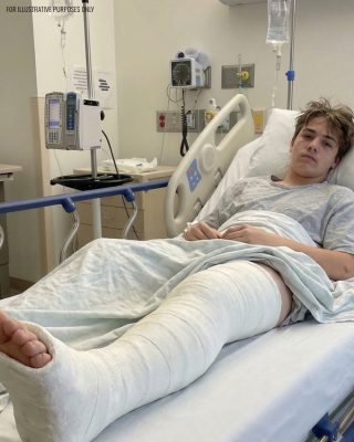 Mi hijo de 19 años sufrió un terrible accidente automovilístico — Pero la verdadera sorpresa fue la mujer que llevaba en el automóvil